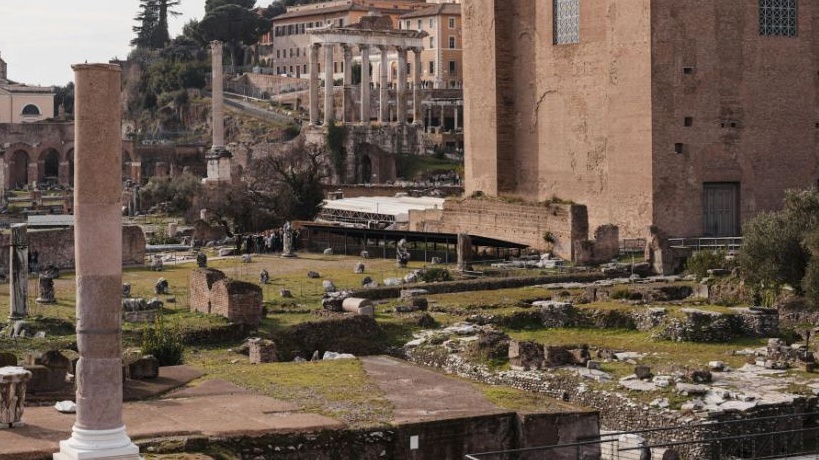 Una nuova mappa svela che le strade costruite dei romani erano molto più lunghe