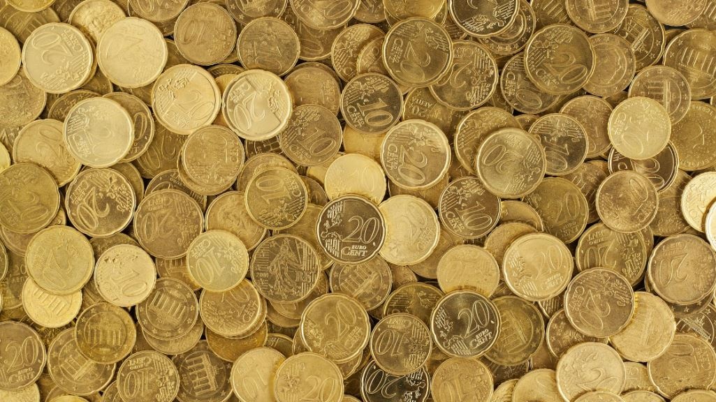 Solo il 36% degli europei riesce a risparmiare regolarmente