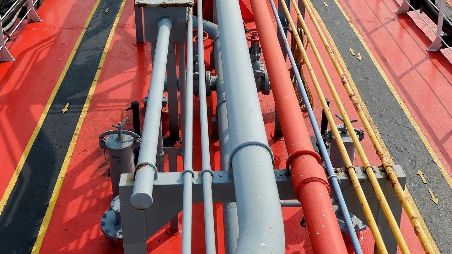 Dentro le grandi pipeline del petrolio: numeri, rotte e i rischi nascosti sotto i nostri piedi