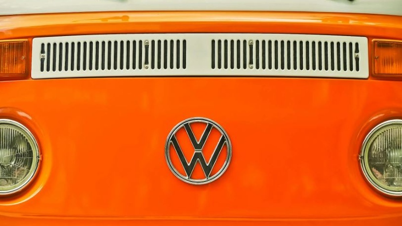 Automobilistiche in affanno: Volkswagen Group e i rivali sotto pressione