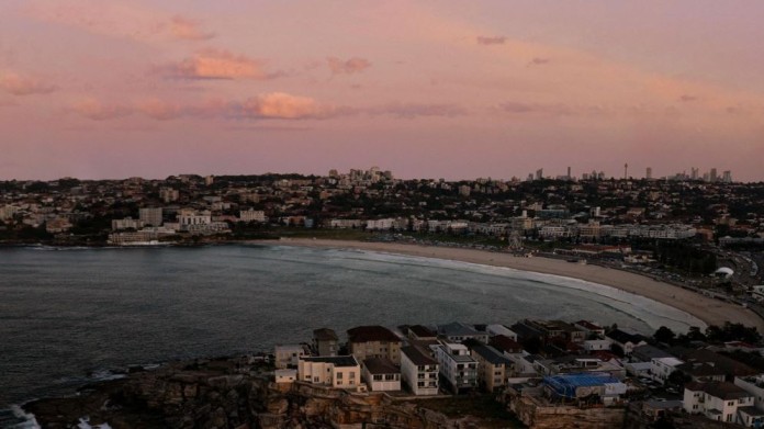 Padre e figlio, d'origine pakistana, gli autori della strage di ebrei a Sydney