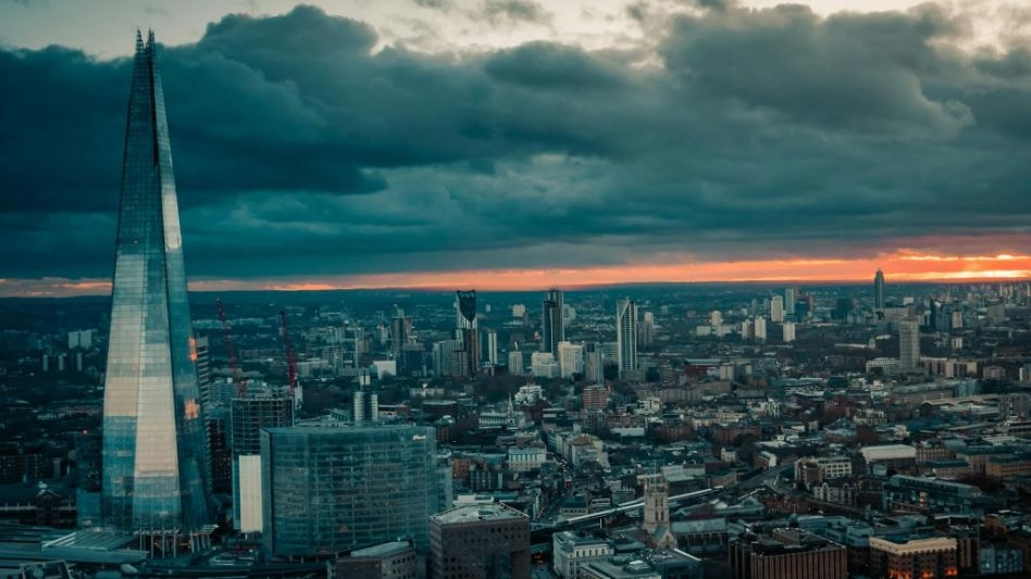 Giro di vite del governo britannico nella concessione dei visti per i rifugiati