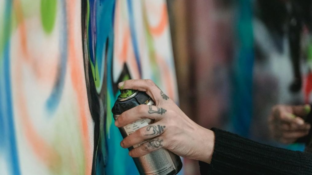 La tradizione dei murales anima la campagna elettorale presidenziale cilena