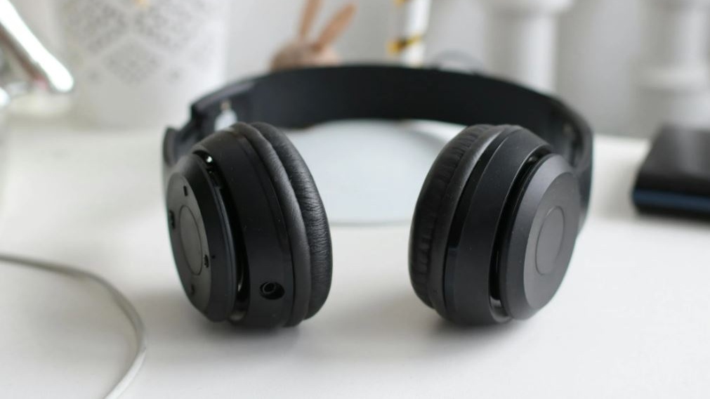 Cuffie antirumore, la rivoluzione silenziosa che sta cambiando il nostro modo di vivere