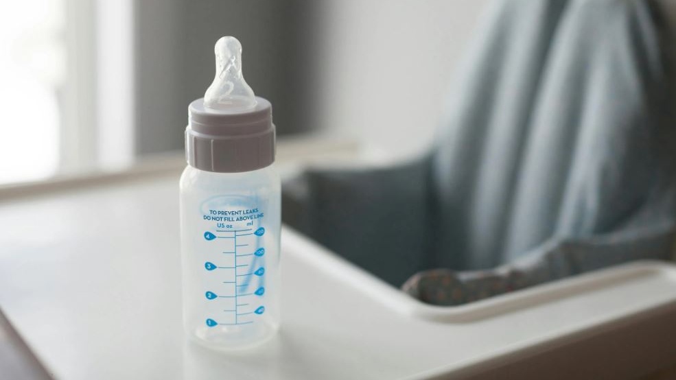 Infanzia: Nestlé ritira a livello globale alcuni prodotti per neonati per timore di tossine