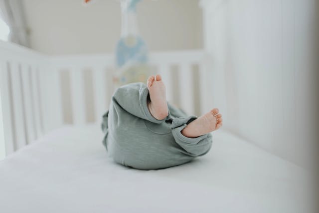 L’Italia senza figli, l’inverno demografico che congela il futuro
