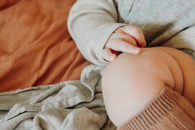 Obesità infantile: i programmi rivolti ai genitori non bastano, servono politiche pubbliche più ampie