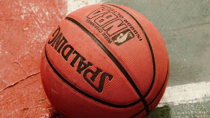 È stato il primo giocatore dell'NBA a fare coming out, ora Jason Collins lotta contro un tumore al cervelloason Collins lotta contro un tumore al cervello