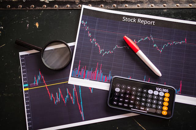 Mercati, l’autunno caldo è iniziato: Fed, tensioni globali e l’incognita tech
