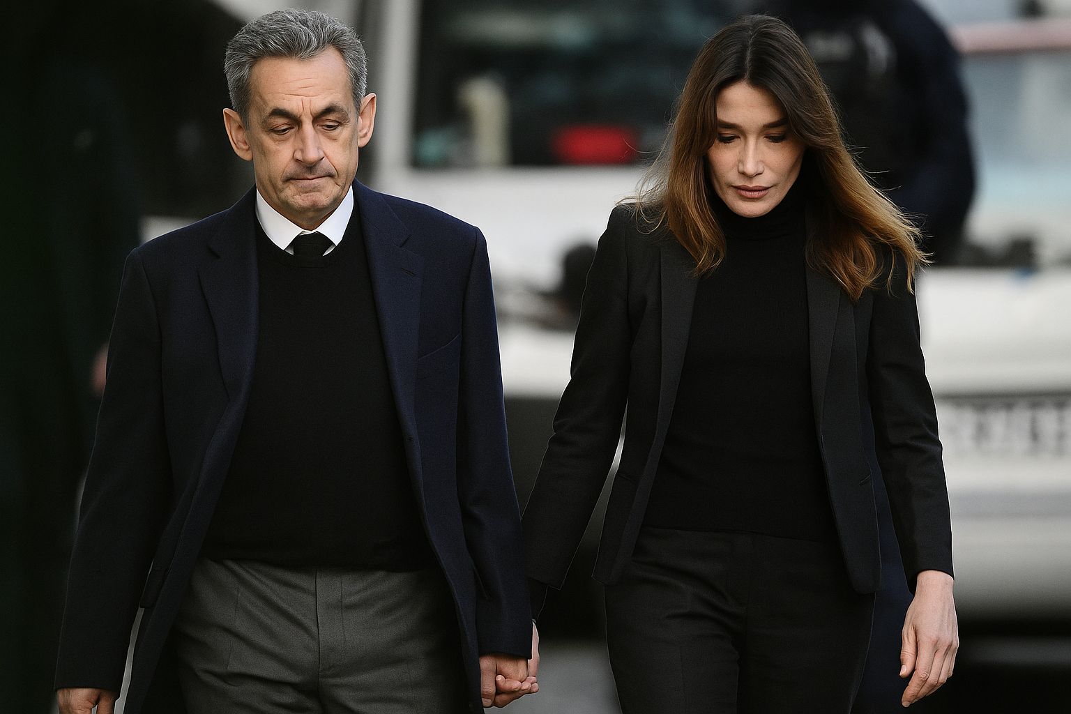 Sarkozy in carcere, il crepuscolo della coppia più glamour dell’Eliseo