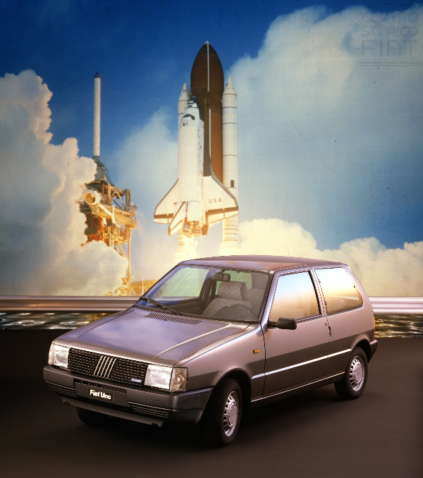 FIAT UNO, IL VEICOLO ICONA DI INNOVAZIONE