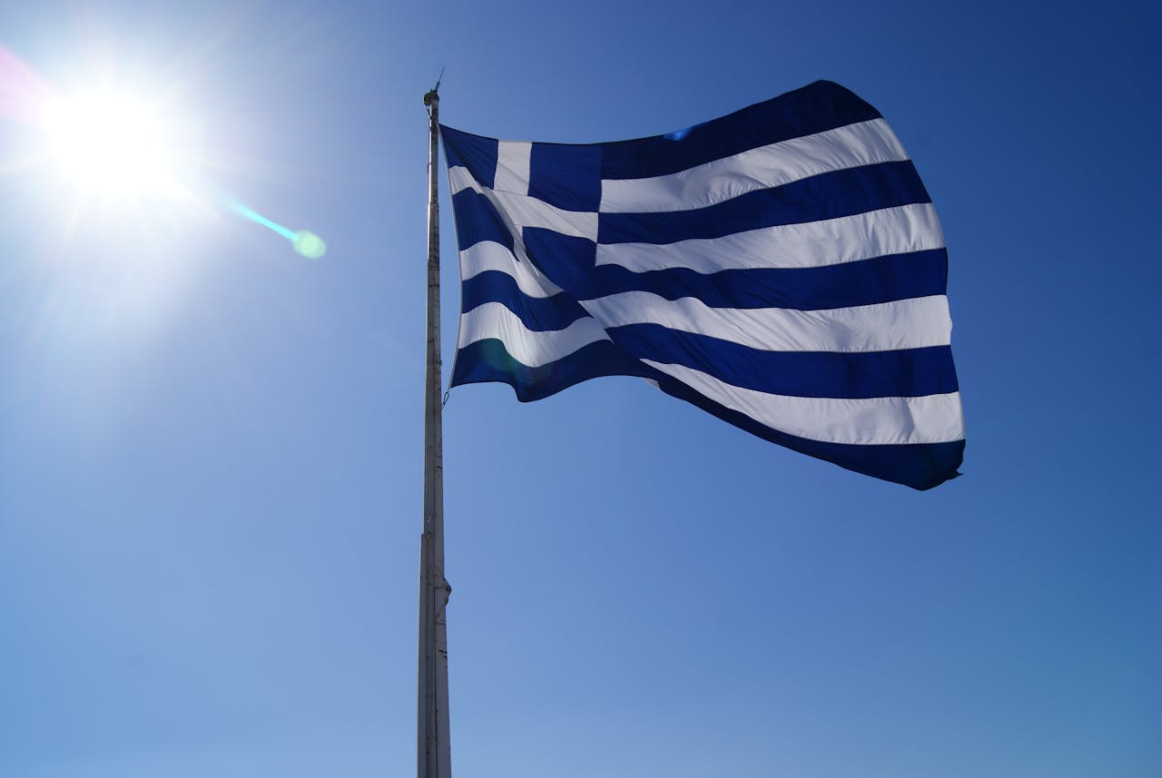 DEBITI FUORI CONTROLLO E LA CRISI GRECA