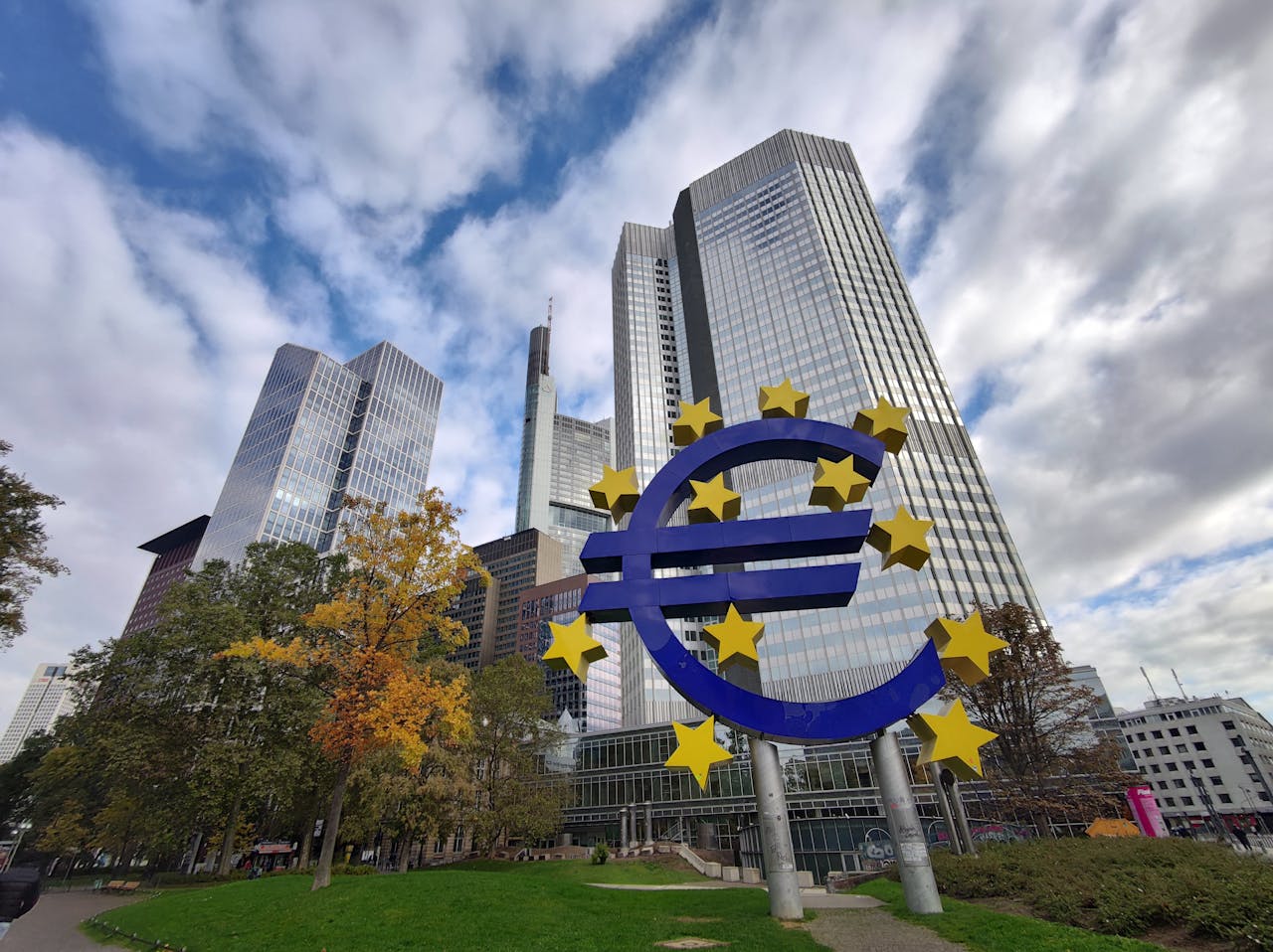 BCE: PROVE TECNICHE DI TAGLIO TASSI