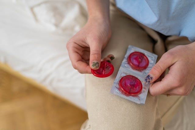 Infezioni Sessualmente Trasmesse e HIV in crescita tra i giovani: ISS rilancia il Telefono Verde