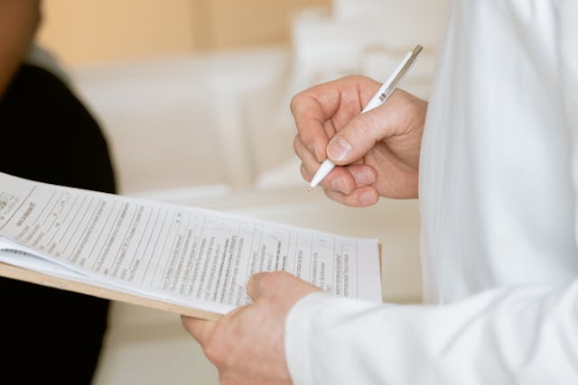 Sanità: successo per le visite serali e nei weekend in Piemonte, ora servono risorse stabili