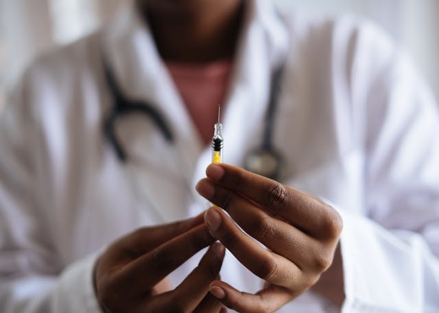 Cancro, svolta dai ricercatori della Florida: in arrivo un vaccino universale a mRNA?